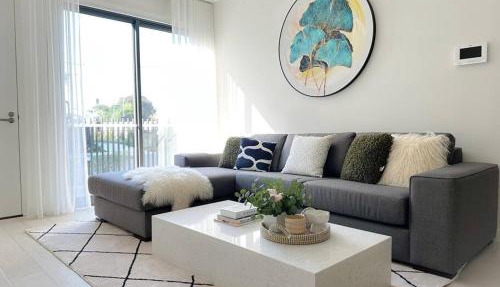 Shine Keysborough High-end Family Home, Netflix, Top Location